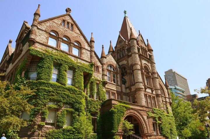 victoria college 1